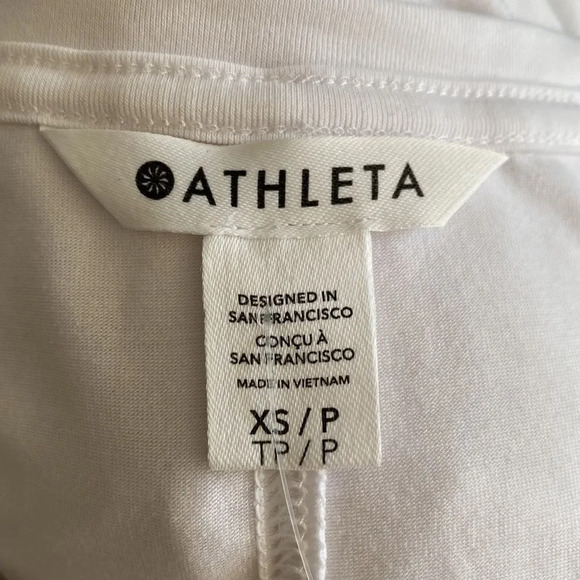 Athleta Extra Small White T Shirt Short Sleeve Uneven Hem - Picture 5 of 6